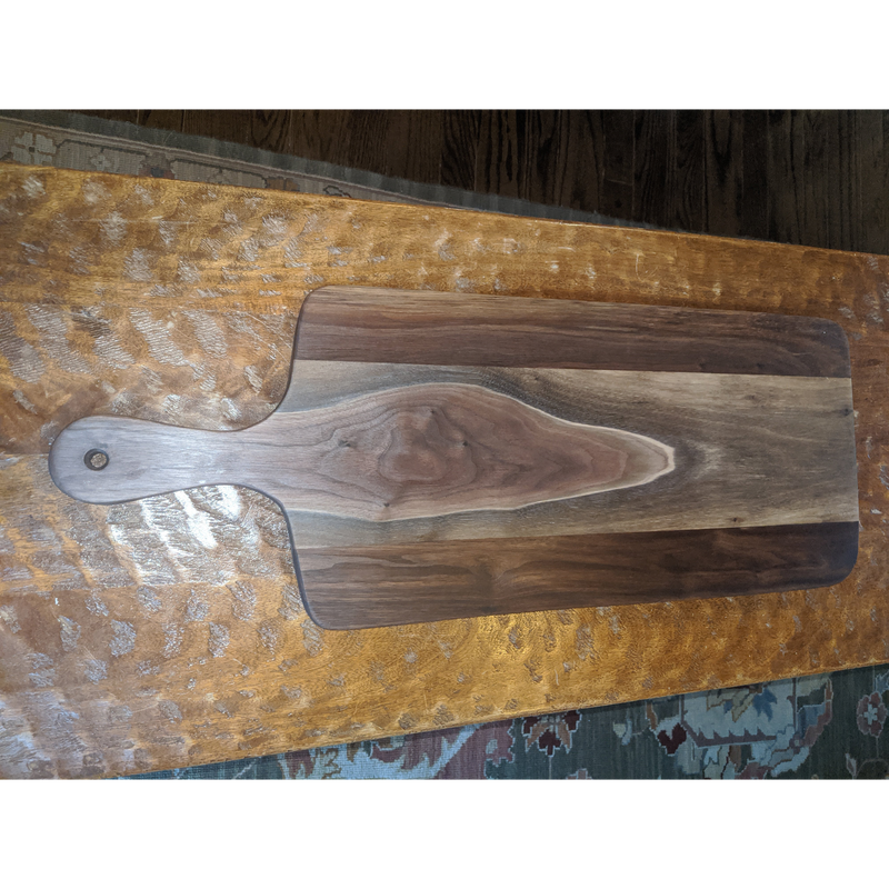 Walnut Wood Paddle Cutting Board - Eaglecreek Boards